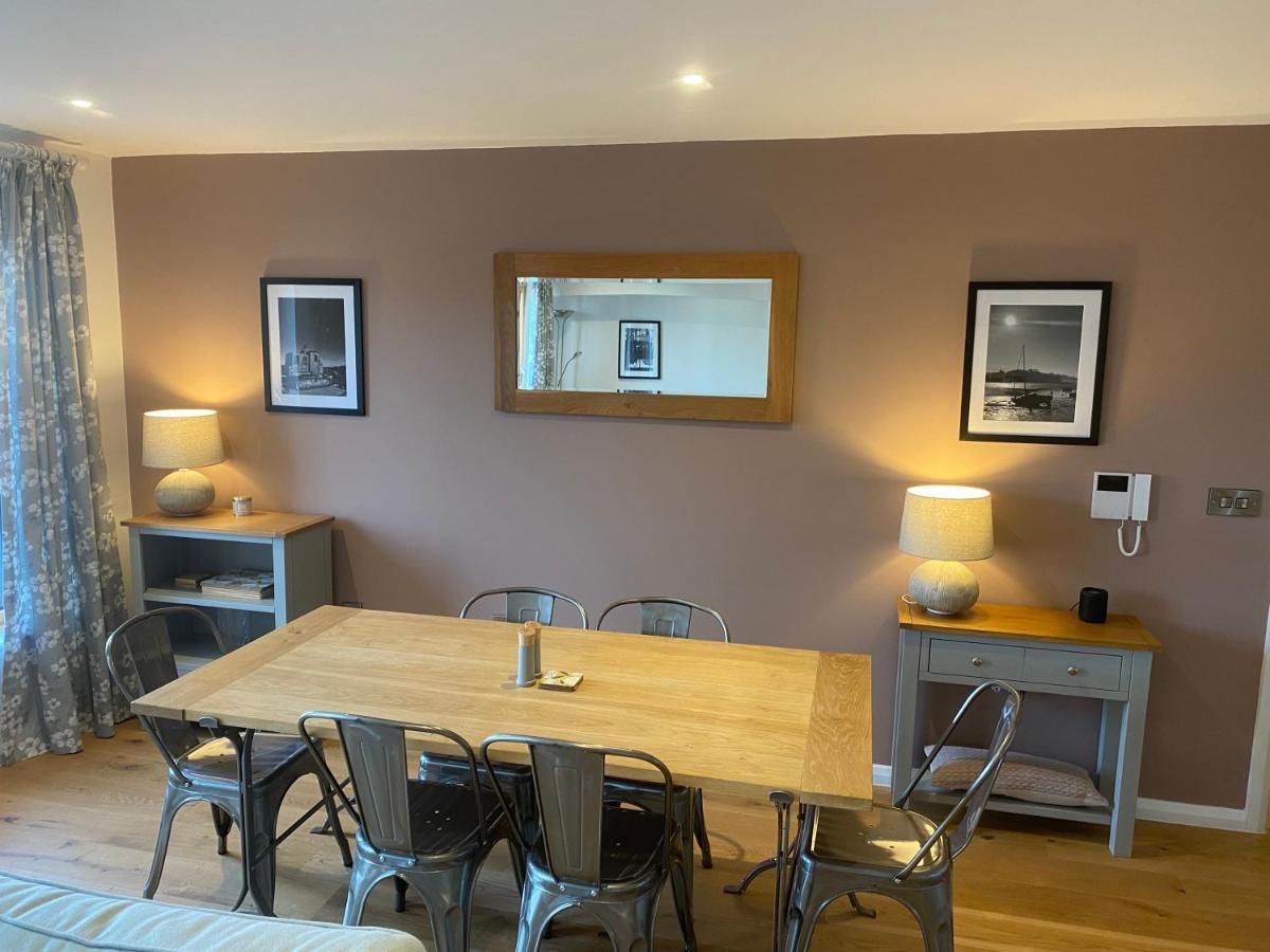 2 Deben Wharf, Woodbridge Apartment Bagian luar foto